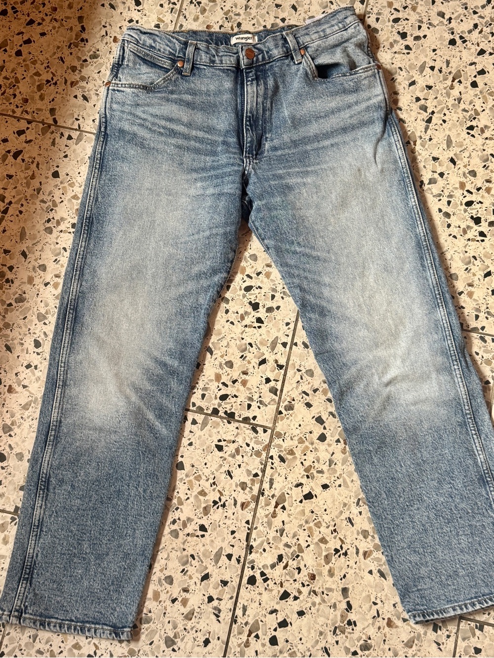 Wrangler Sunset Mid Rise Straight Jeans Women’s 30x29 Light Wash